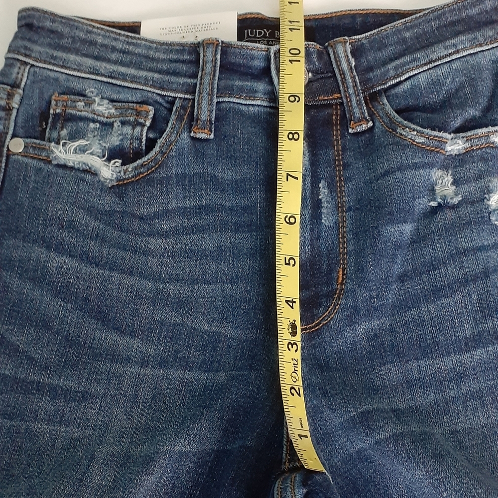 Judy Blue Classic Straight Jeans. Size 1-25. New With Tag. Excellent Condition. - Picture 6 of 12